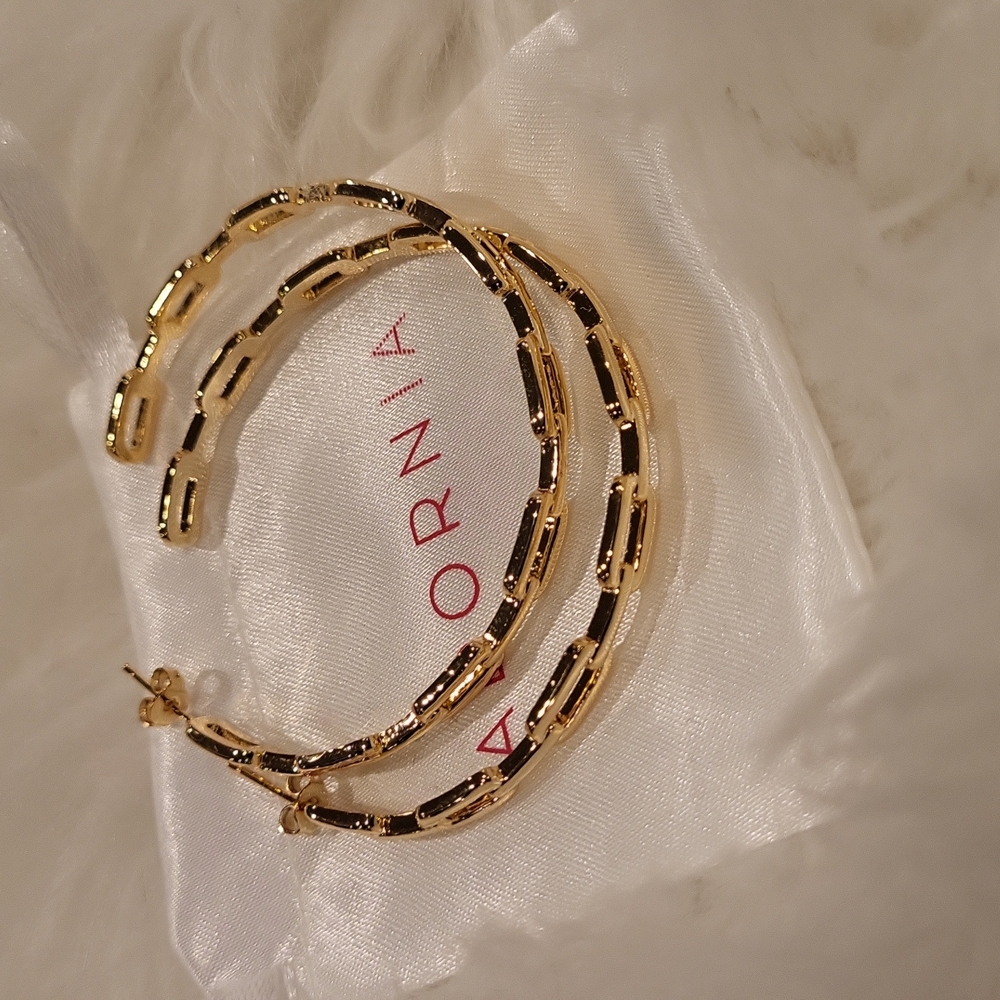 Adornia 2 Inch 14K Gold Plated Chain Link Hoop Earrings - Picture 5 of 9